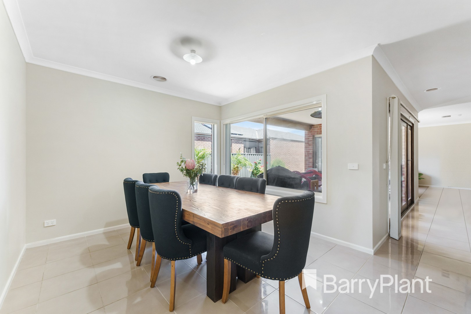 19 Bush Street, Manor Lakes, VIC 3024, Manor Lakes - Thumbnail 2