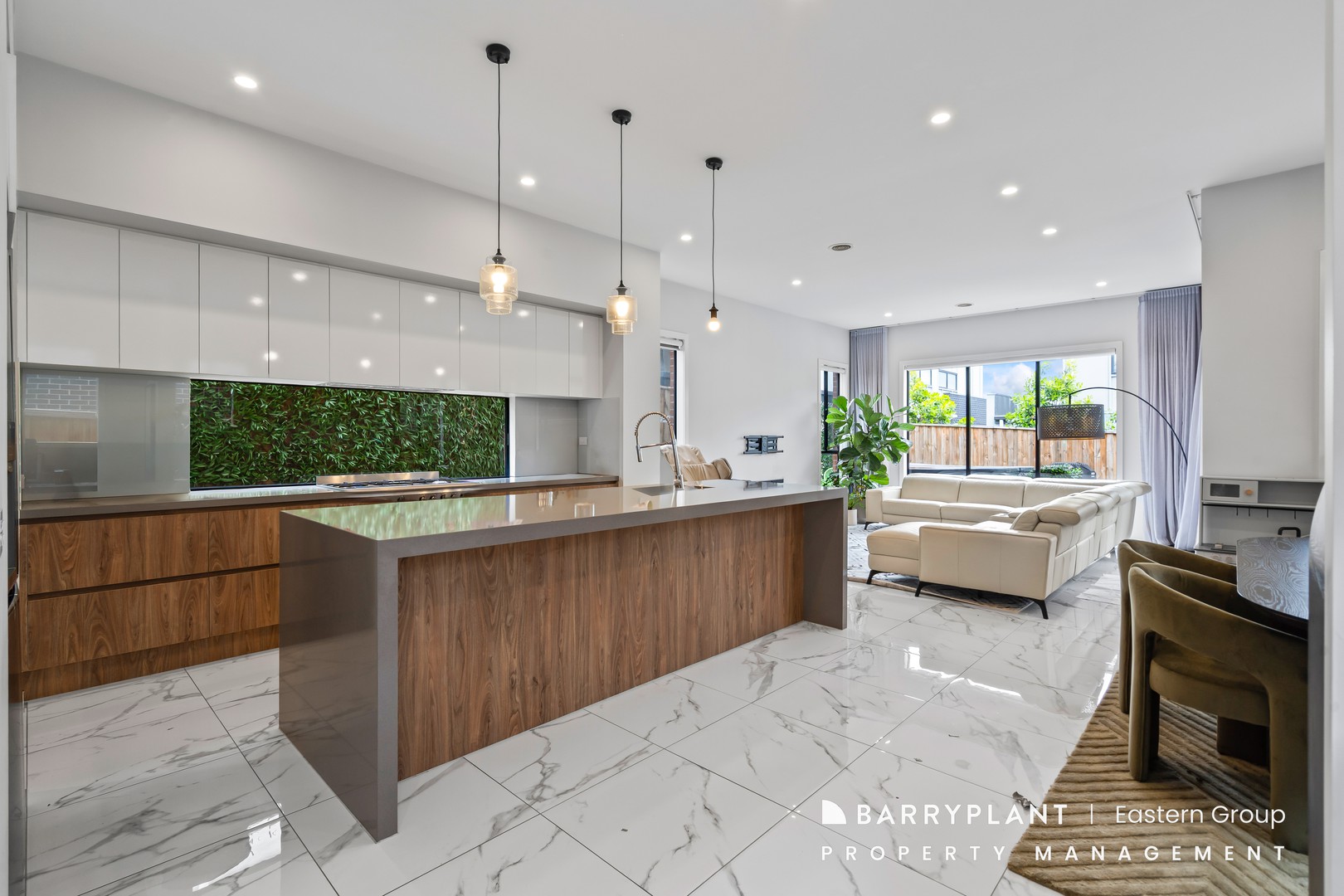 19 Caladenia Circuit, Doncaster, VIC 3108, Doncaster - Thumbnail 2