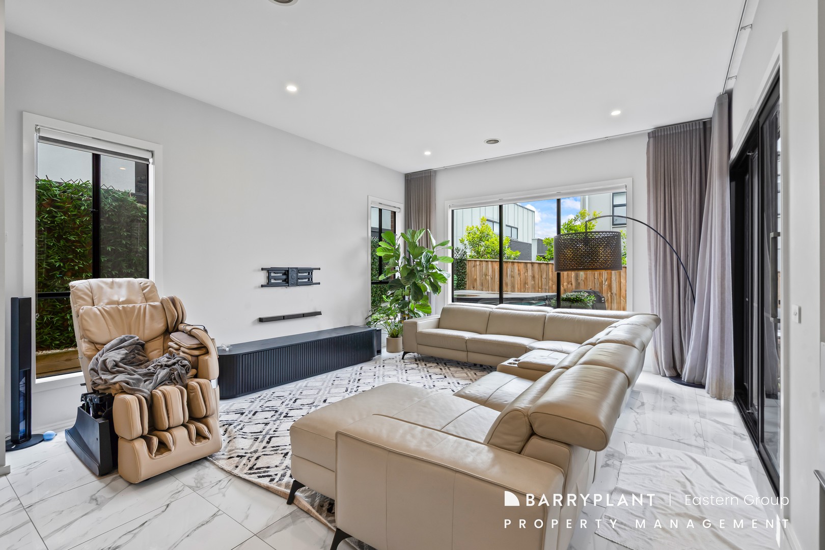 19 Caladenia Circuit, Doncaster, VIC 3108, Doncaster - Thumbnail 4