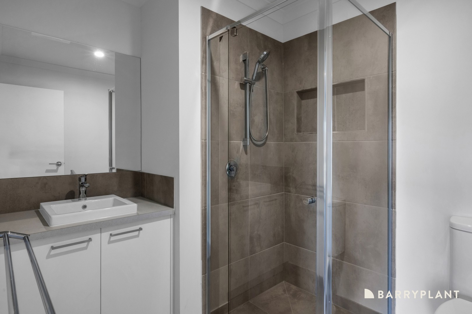 19 Carisbrooke Drive, Warragul, VIC 3820, Warragul - Thumbnail 8
