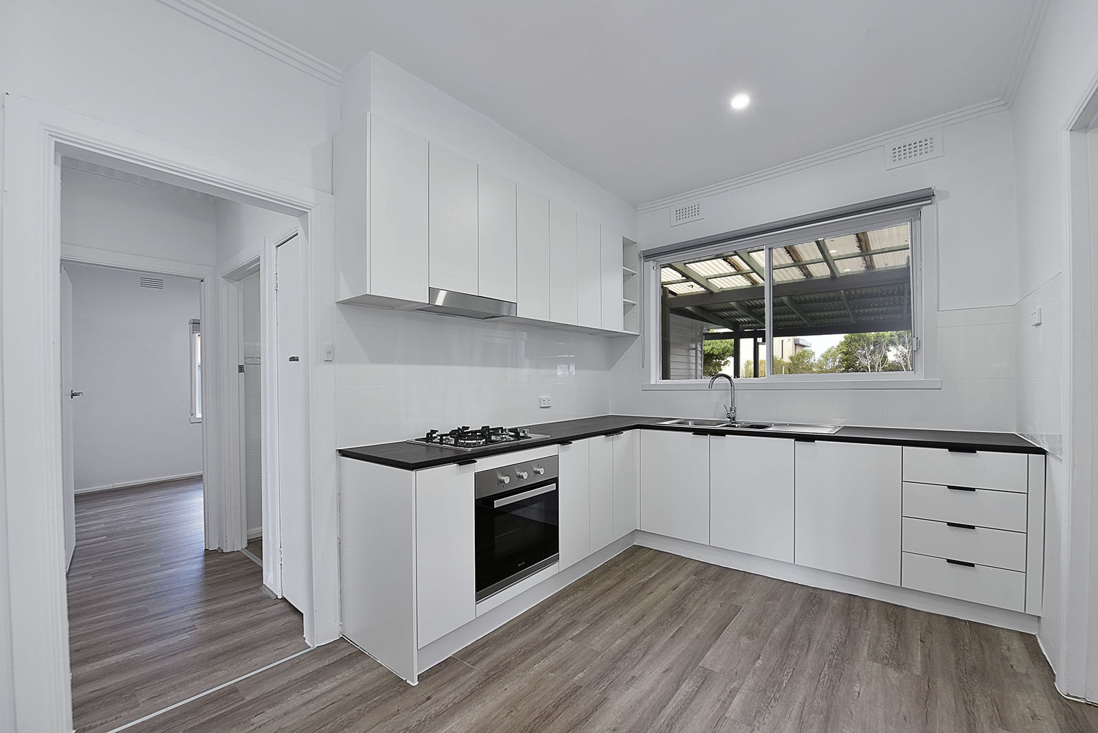 19 Carrington Road, Niddrie, VIC 3042 - Thumbnail 2 - 07/07/2023