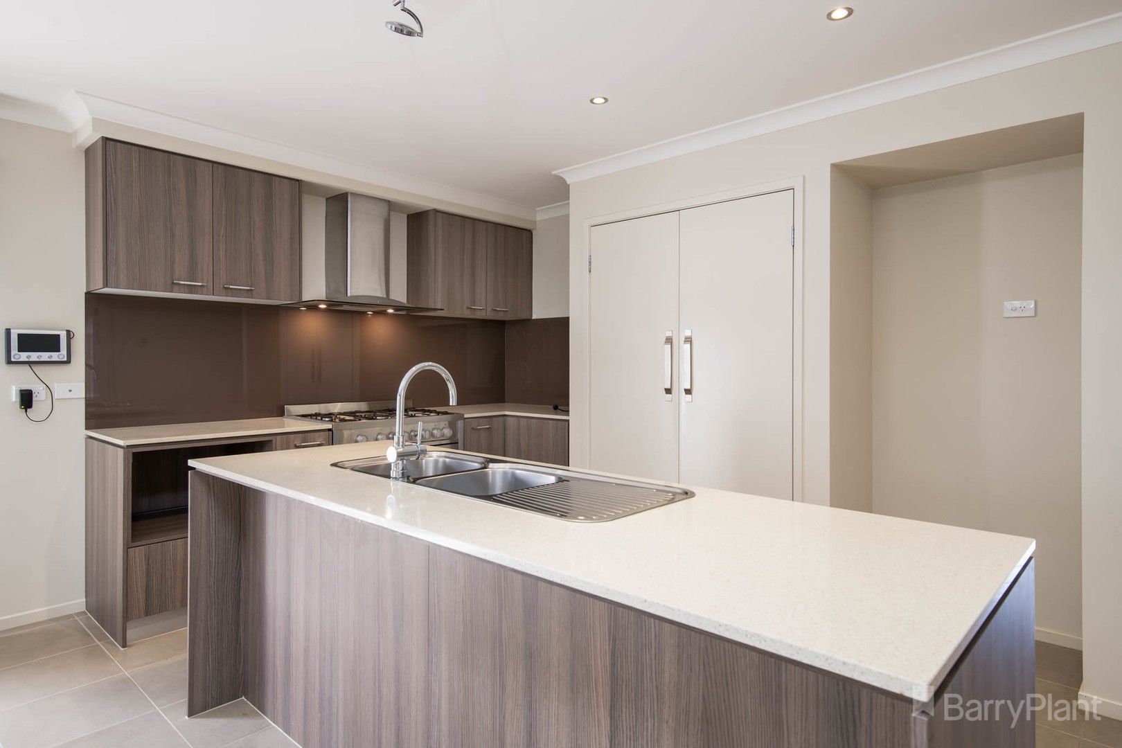 19 Celestine Drive, Officer, VIC 3809, Officer - Thumbnail 4