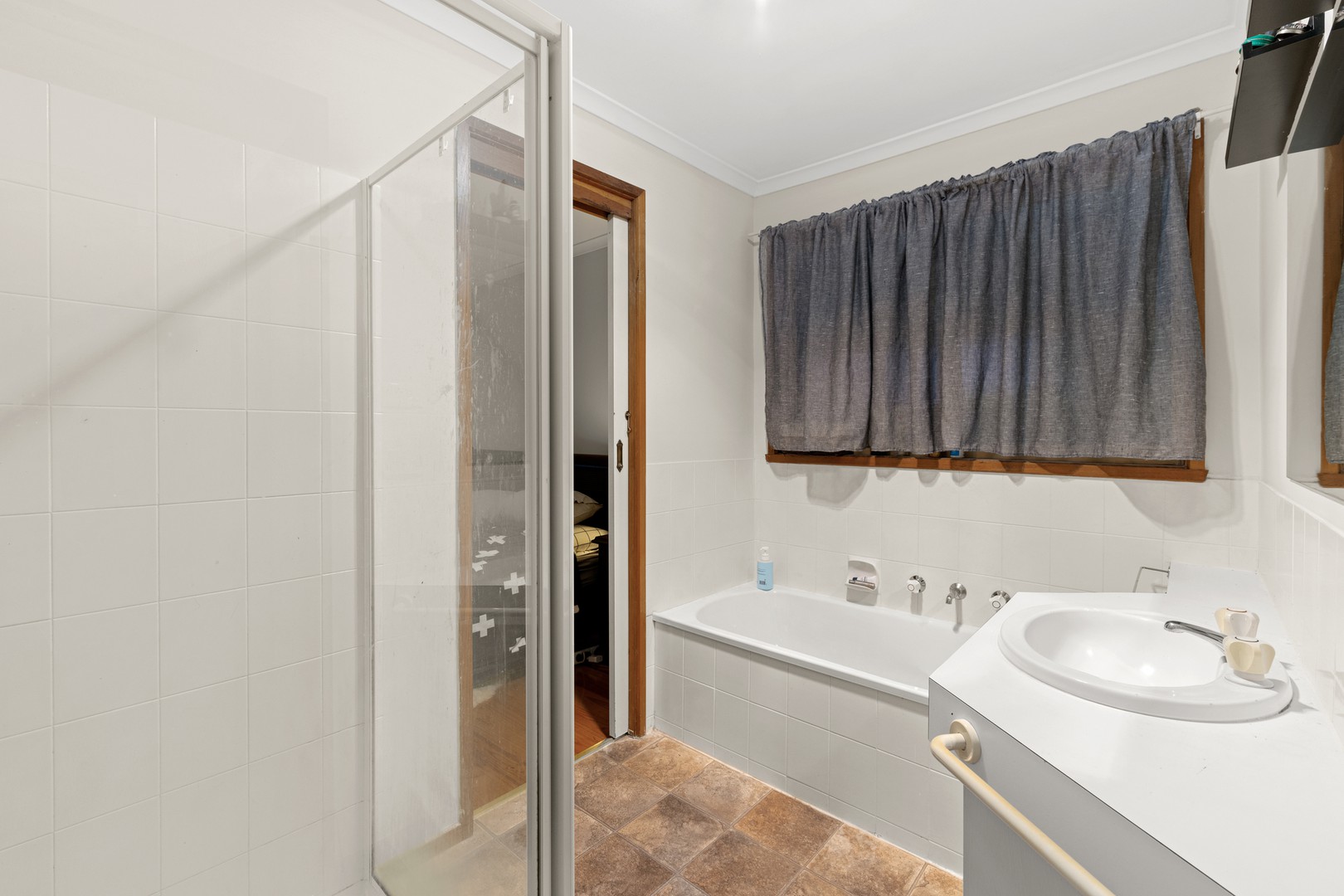 19 Chirnside Road, Berwick, VIC 3806, Berwick - Thumbnail 3
