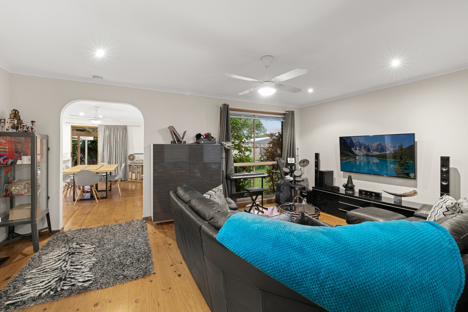 19 Chirnside Road, Berwick, VIC 3806, Berwick - Thumbnail 4