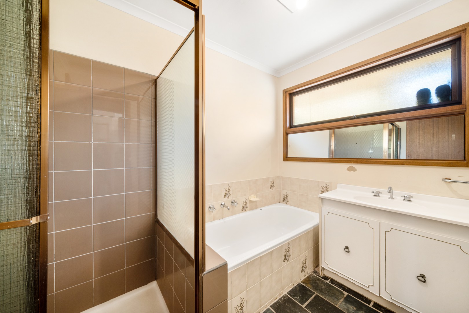 19 Cloverdale Drive, Corio, VIC 3214, Corio - Thumbnail 8