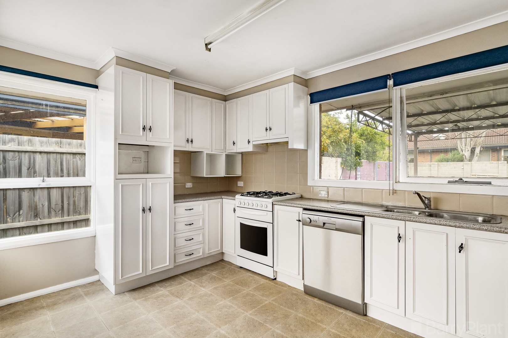 19 Clow Avenue, Upper Ferntree Gully, VIC 3156, Upper Ferntree Gully - Thumbnail 3