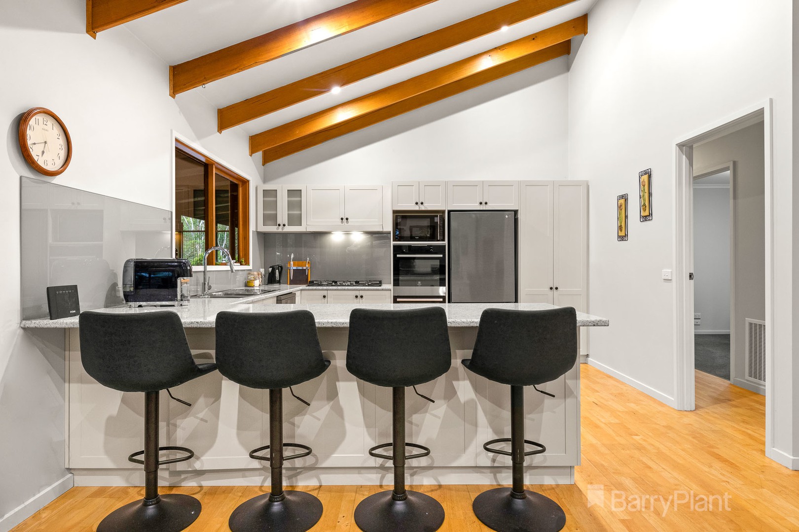4 Harrison Street, BENDIGO VIC 3550, Bendigo - Thumbnail 4