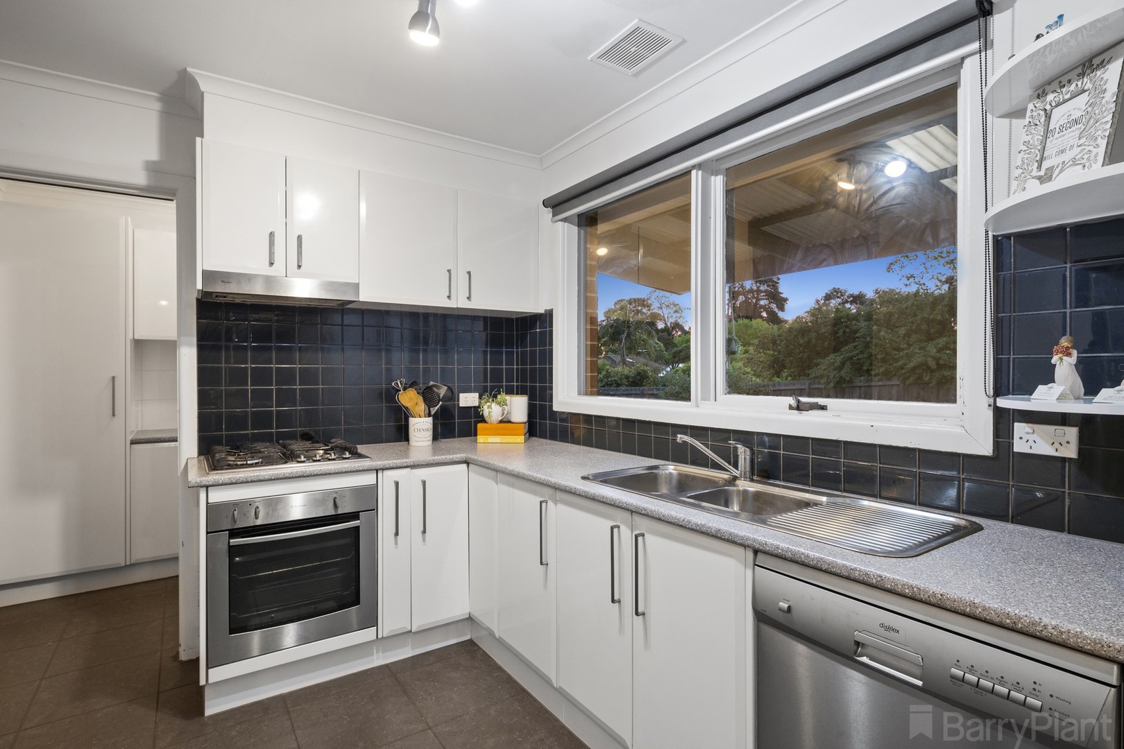 19 Cousin DriveBayswater, VIC 3153, Bayswater - Thumbnail 4