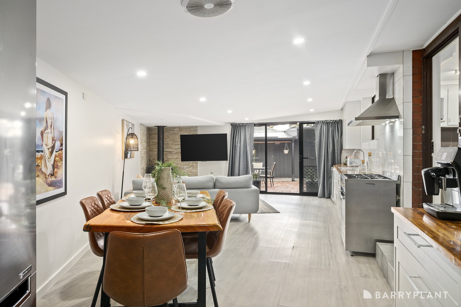19 Coventry Crescent, Mill Park, VIC 3082, Mill Park - Thumbnail 7
