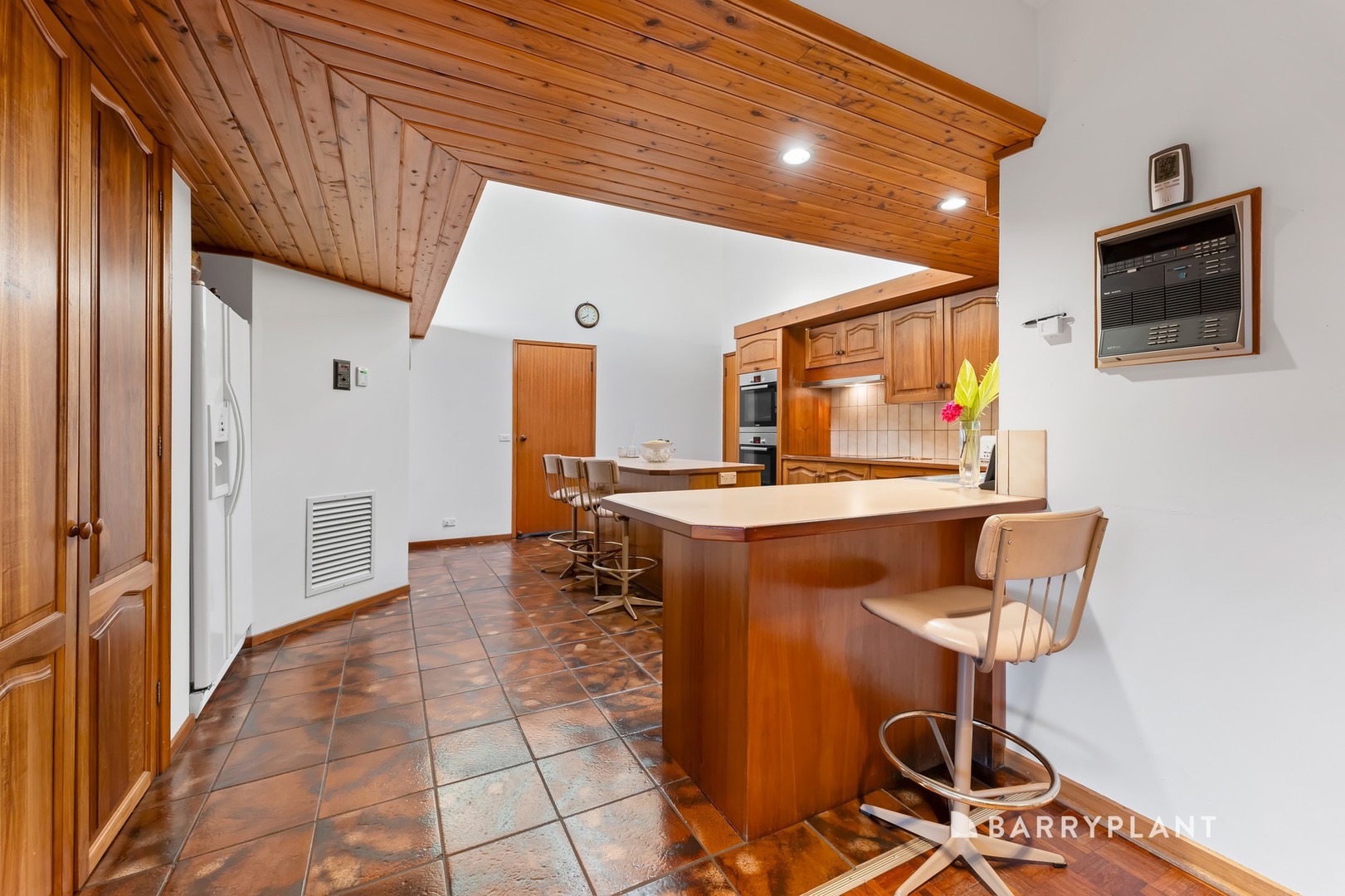 19 Croxteth Way, Wantirna, VIC 3152, Wantirna - Thumbnail 4