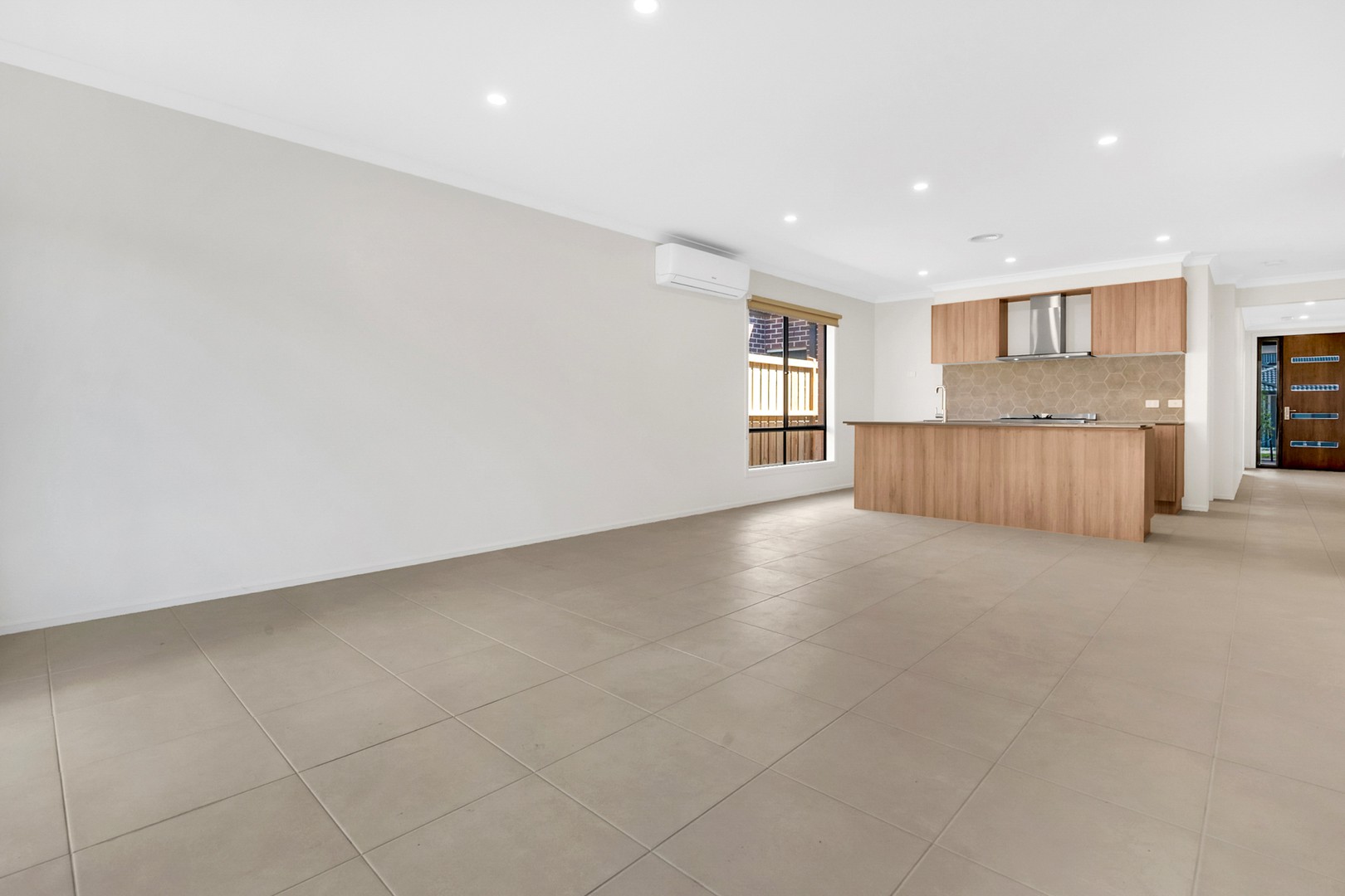 19 Daisy Drive, Donnybrook, VIC 3064, Donnybrook - Thumbnail 3