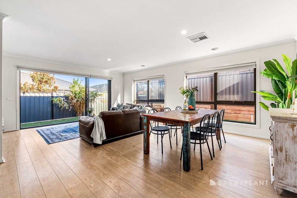 19 Destiny View, Mernda, VIC 3754, Mernda - Thumbnail 3