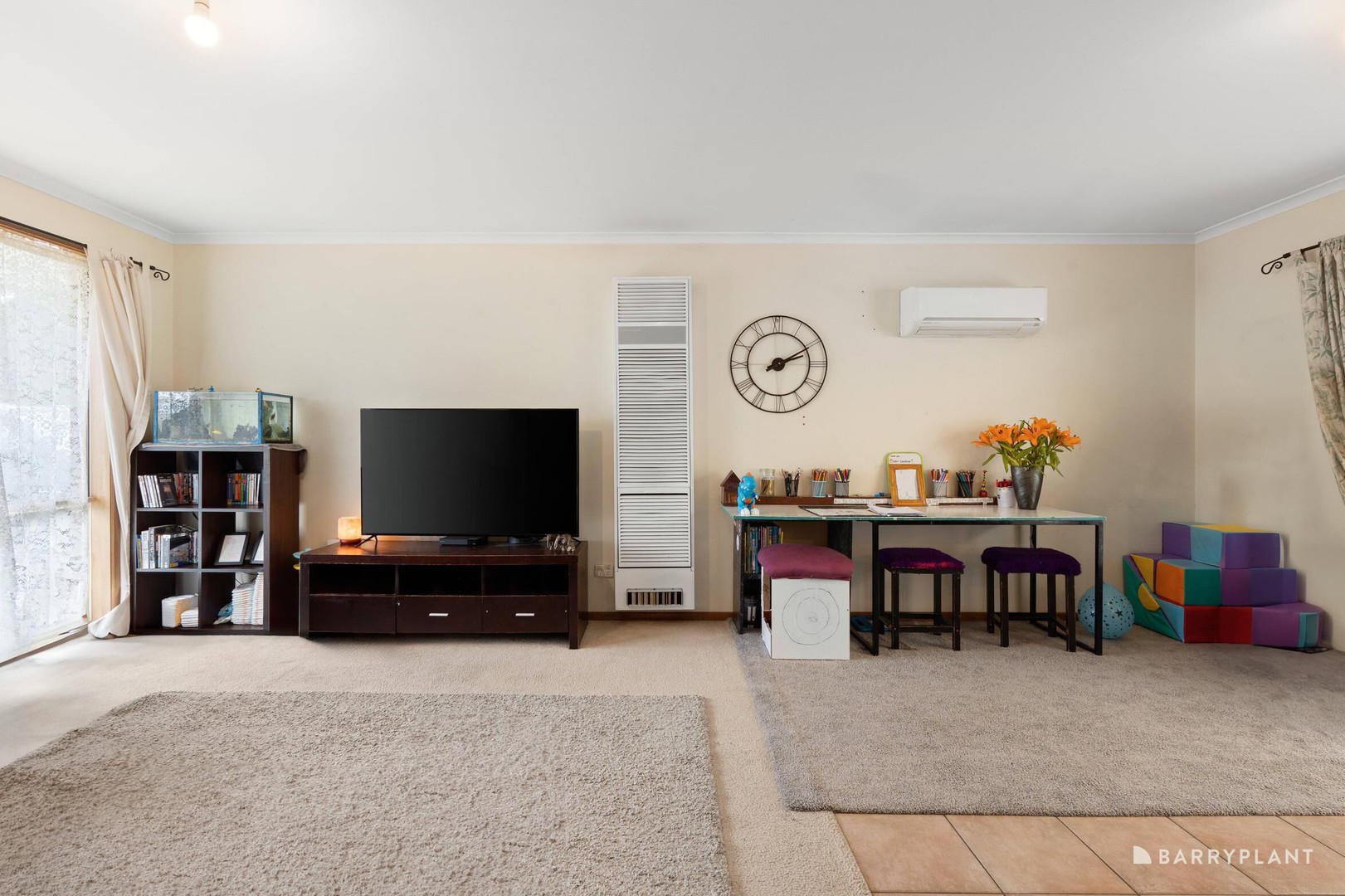 19 Dunbarton Drive, Pakenham, VIC 3810, Pakenham - Thumbnail 3