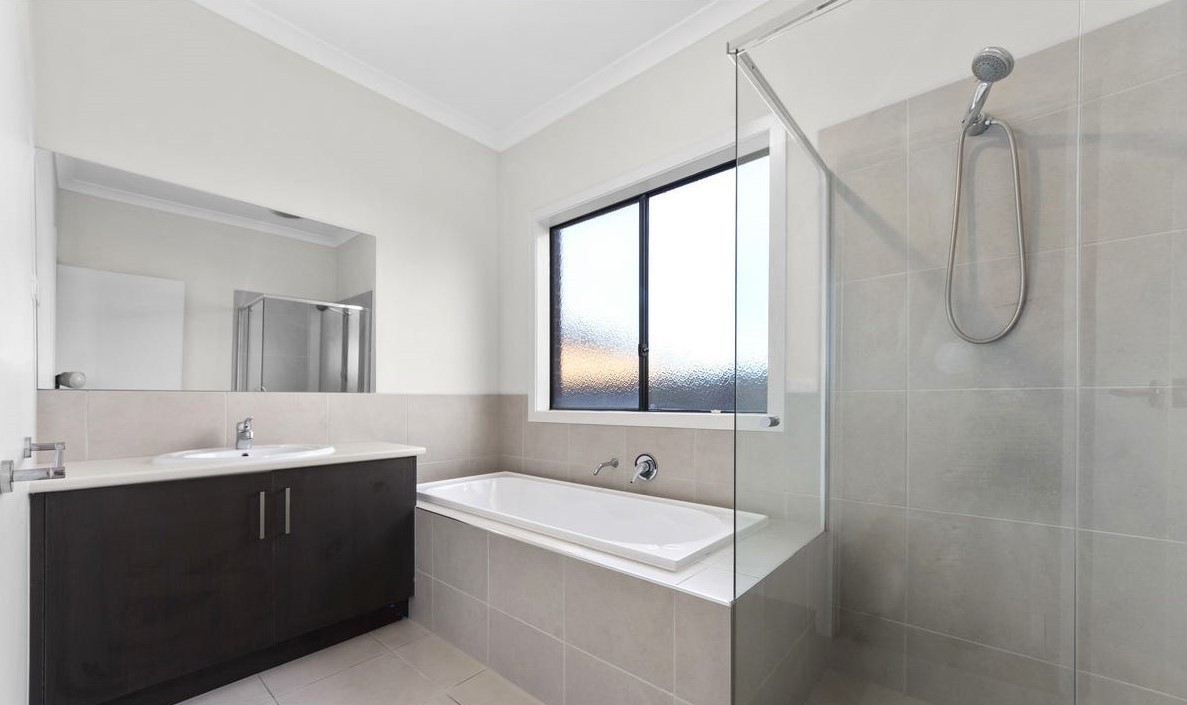 19 Durlston Street, Point Cook, VIC 3030, Point Cook - Thumbnail 4