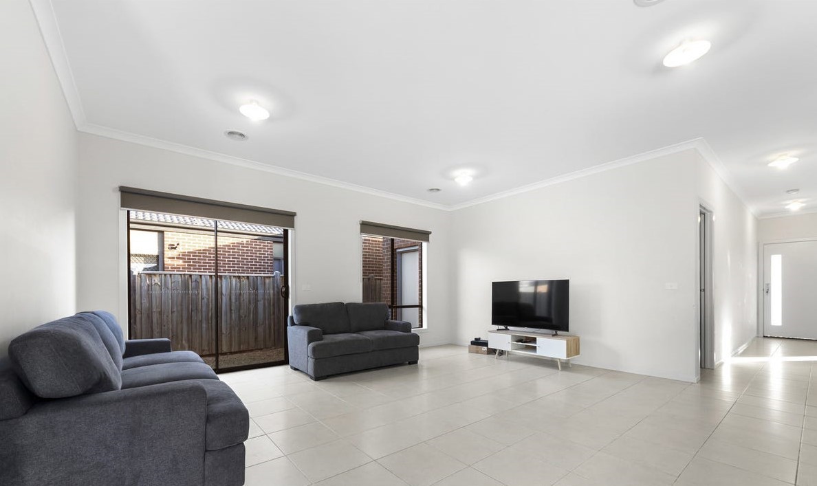 19 Durlston Street, Point Cook, VIC 3030, Point Cook - Thumbnail 5