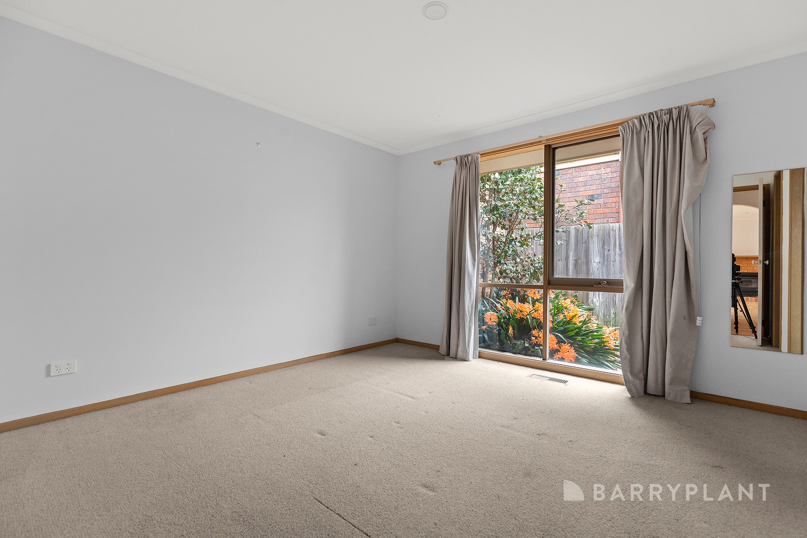 19 Edrington Park Drive, Berwick, VIC 3806, Berwick - Thumbnail 8