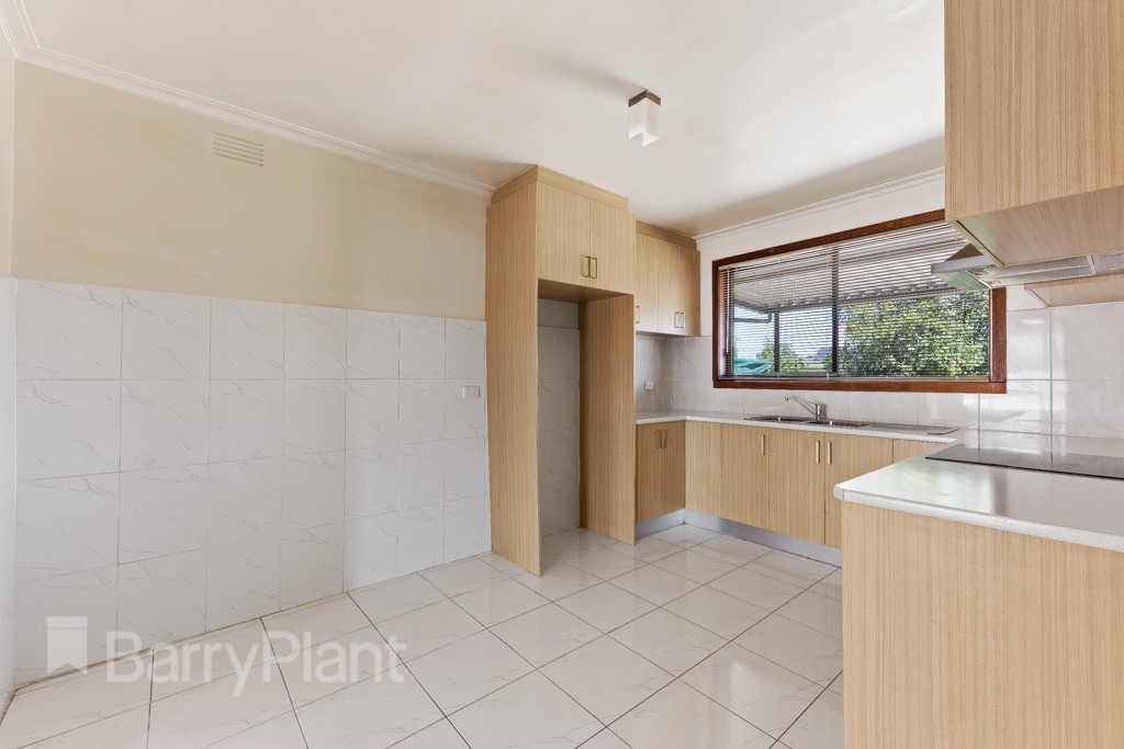 19 Eisner Street, St Albans, VIC 3021, St Albans - Thumbnail 4