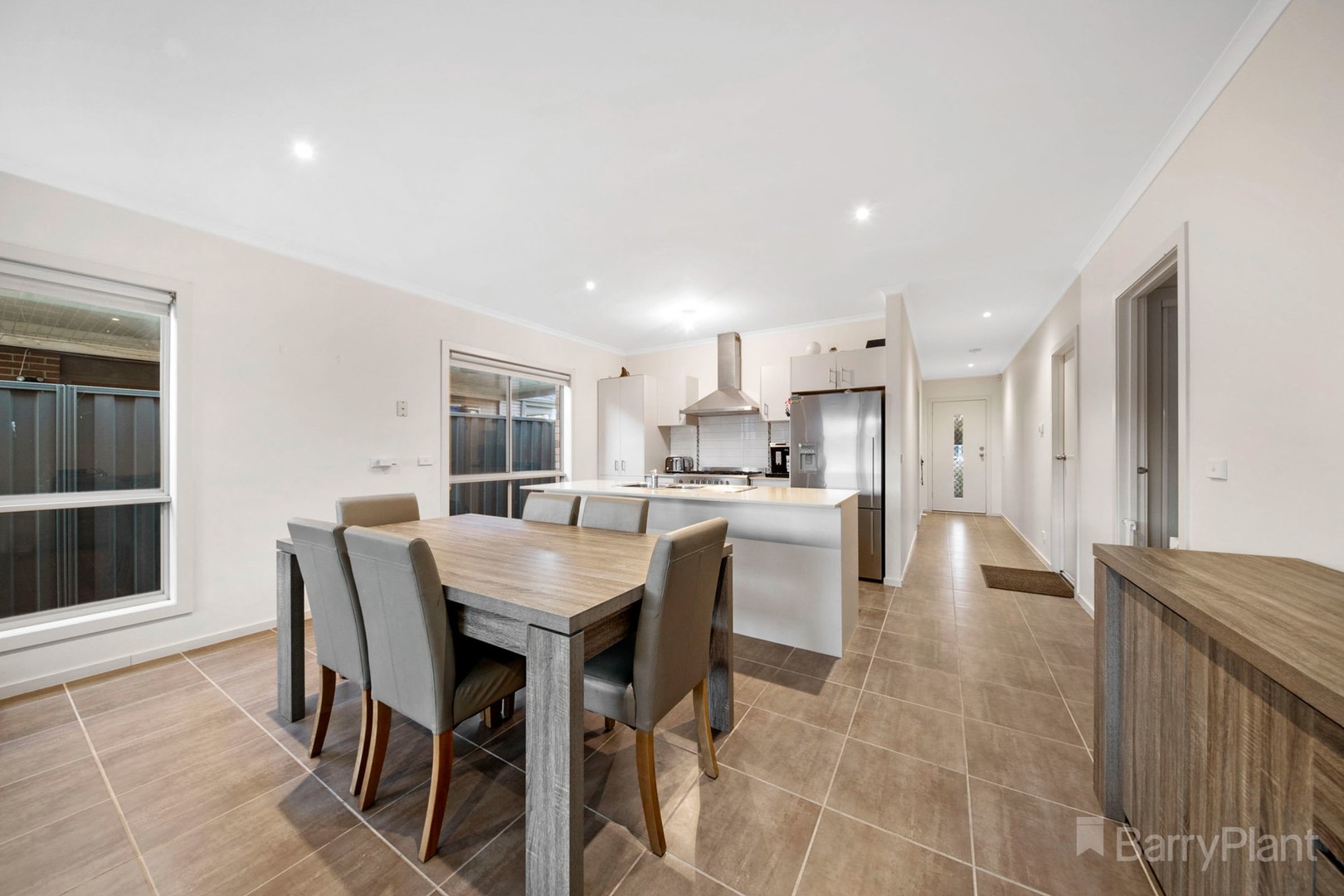19 Elderberry Way, Pakenham, VIC 3810, Pakenham - Thumbnail 5