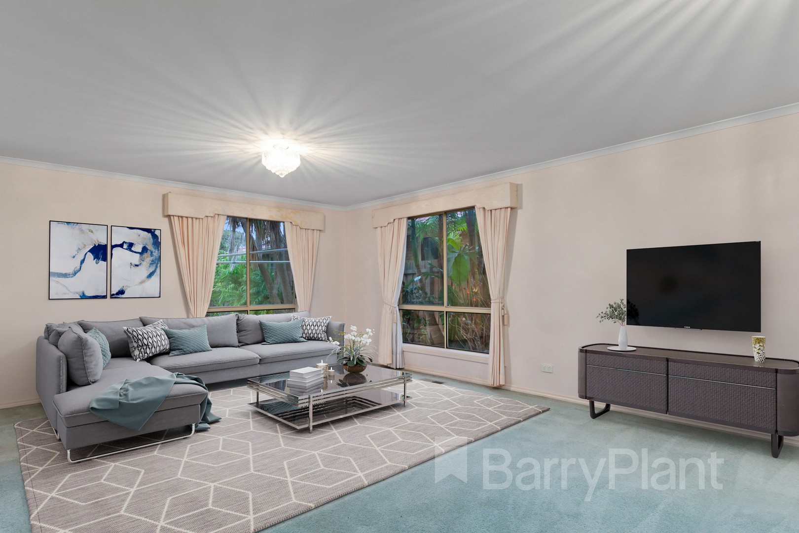 19 Eliza Close, Bayswater, VIC 3153, Bayswater - Thumbnail 2