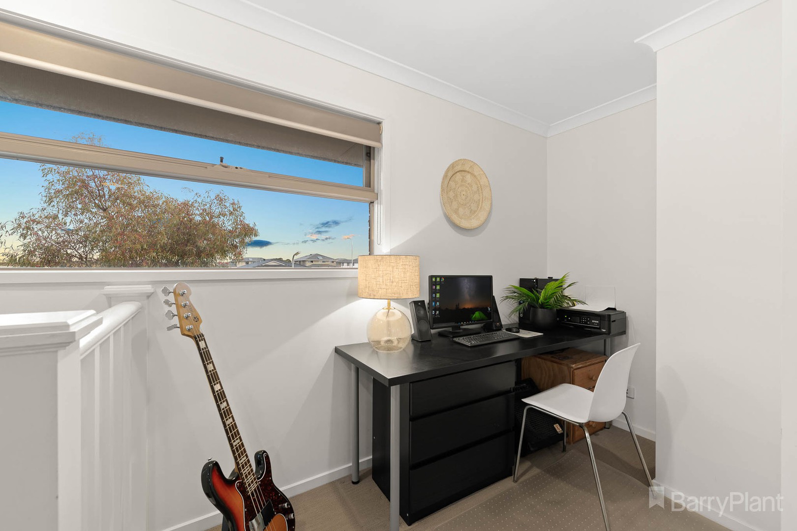 19 Elmtree Crescent, Clyde North, VIC 3978, Clyde North - Thumbnail 8