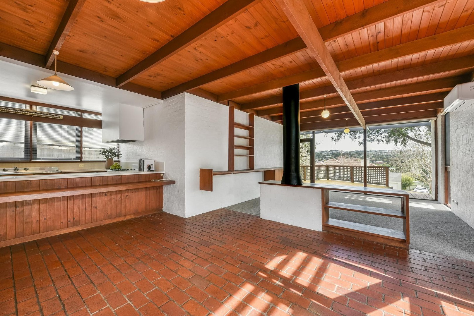 19 Elsvern Av, Belmont, VIC 3216, Belmont - Thumbnail 2