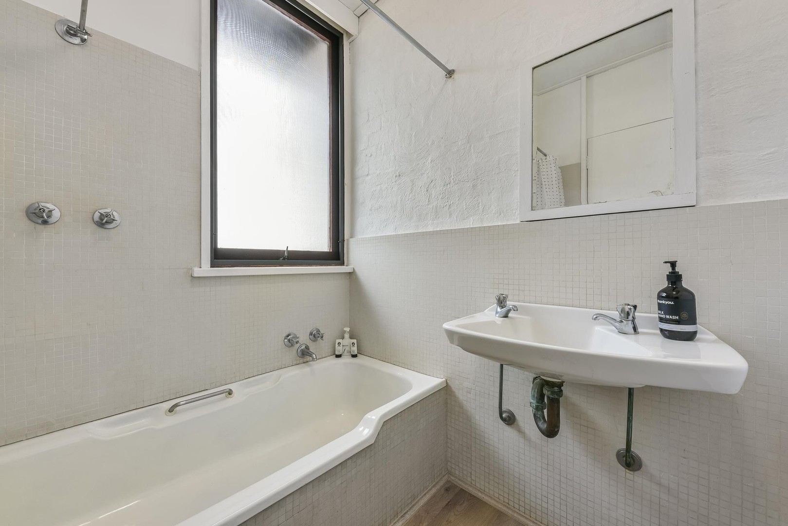 19 Elsvern Av, Belmont, VIC 3216, Belmont - Thumbnail 5