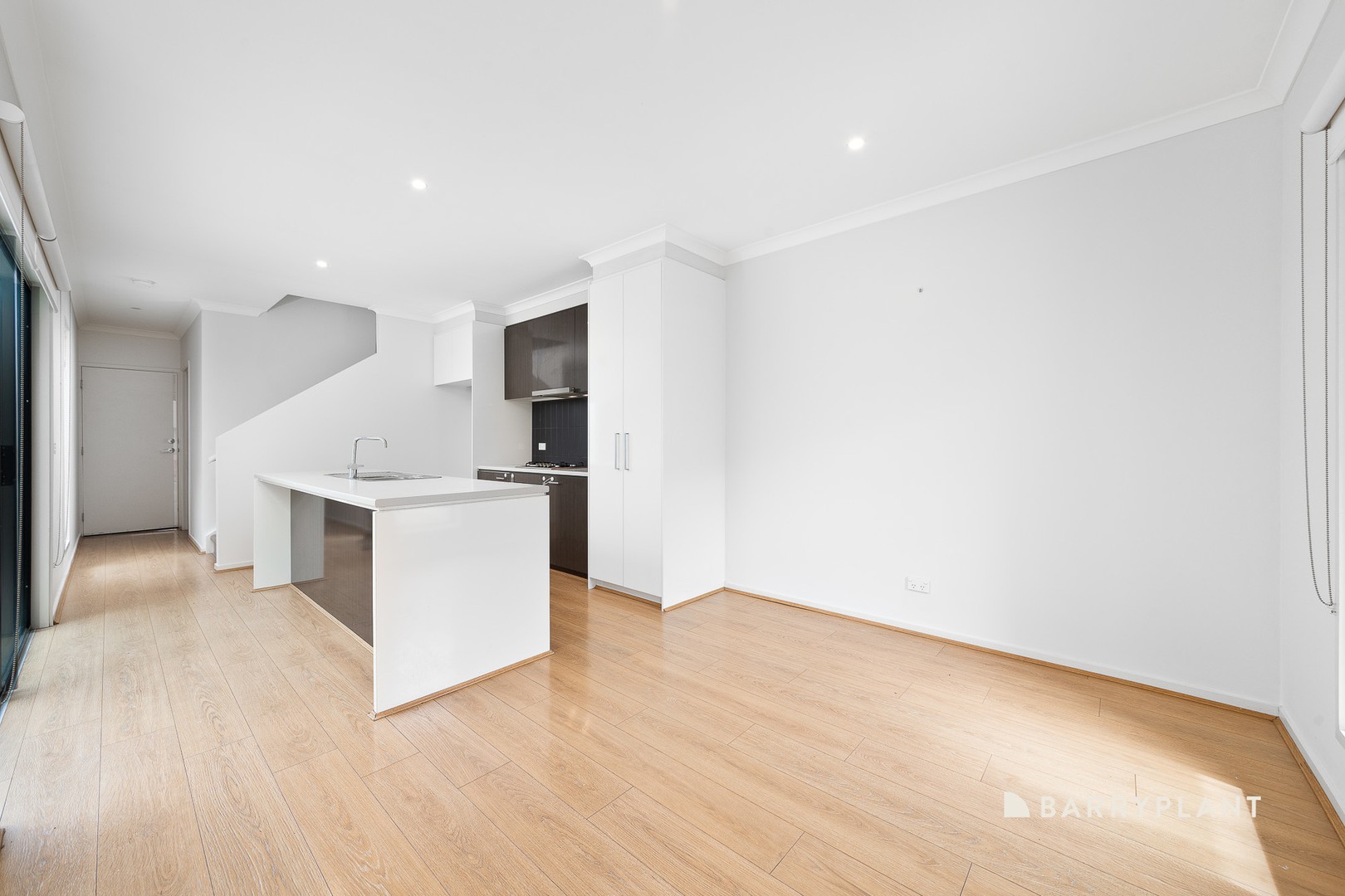 19 Euroa Street, Epping, VIC 3076, Epping - Thumbnail 3
