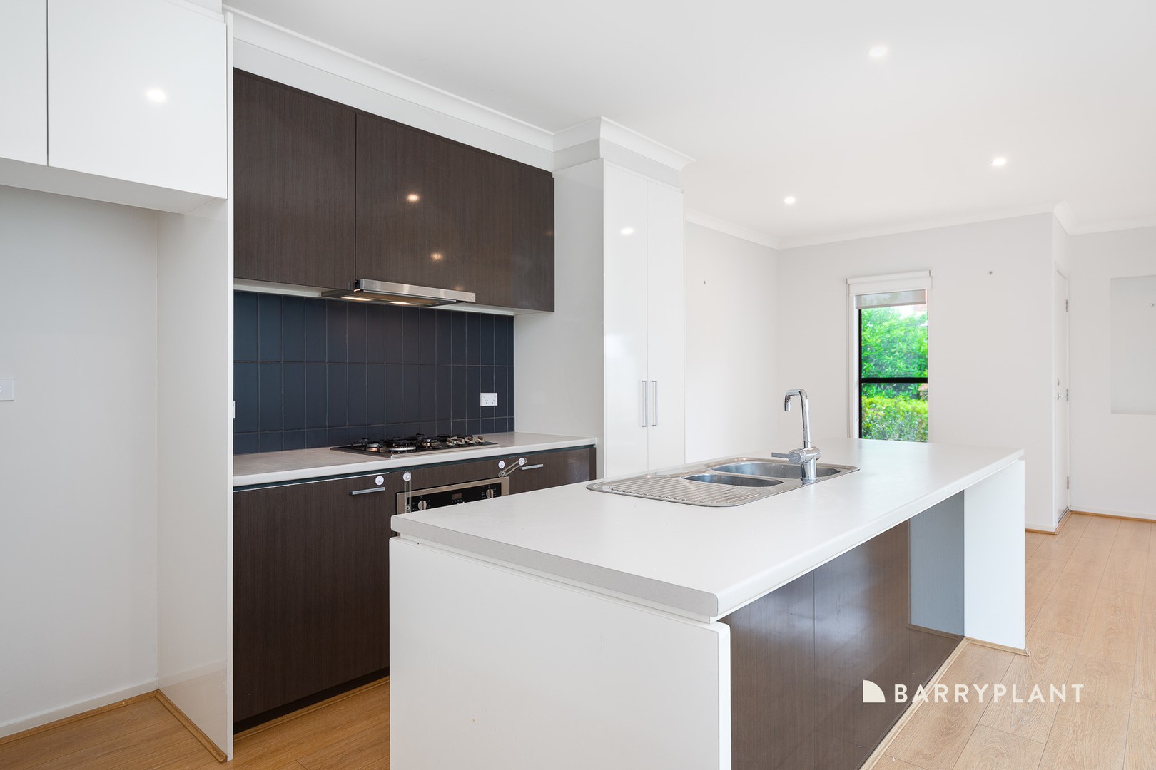 19 Euroa Street, Epping, VIC 3076, Epping - Thumbnail 4