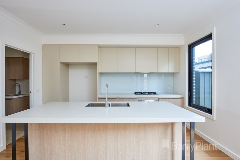19 Evergreen Blvd, Keysborough, VIC 3173, Keysborough - Thumbnail 3