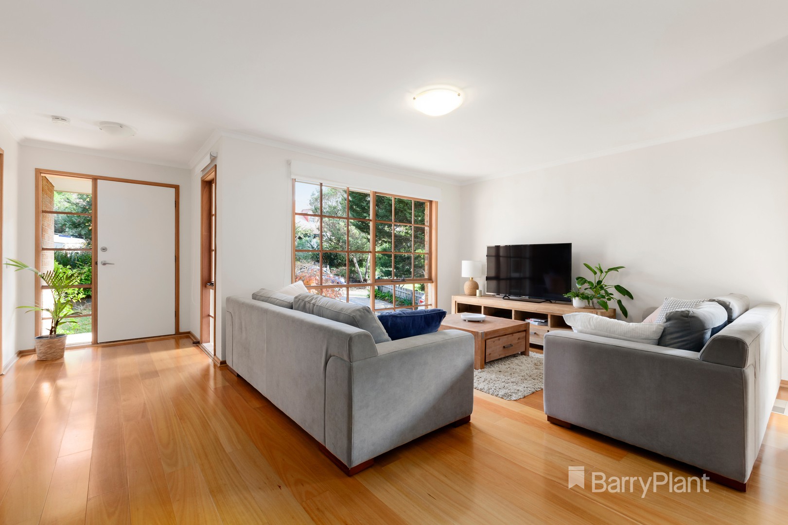 19  Felicia RiseDiamond Creek, VIC 3089  - Leased, Diamond Creek - Thumbnail 3