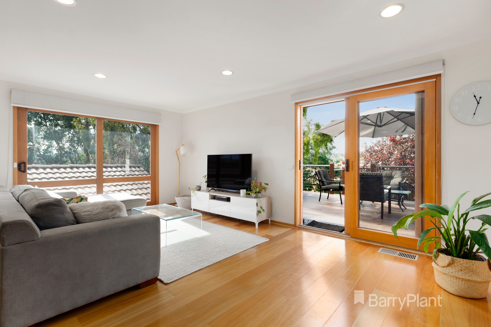 19  Felicia RiseDiamond Creek, VIC 3089  - Leased, Diamond Creek - Thumbnail 5