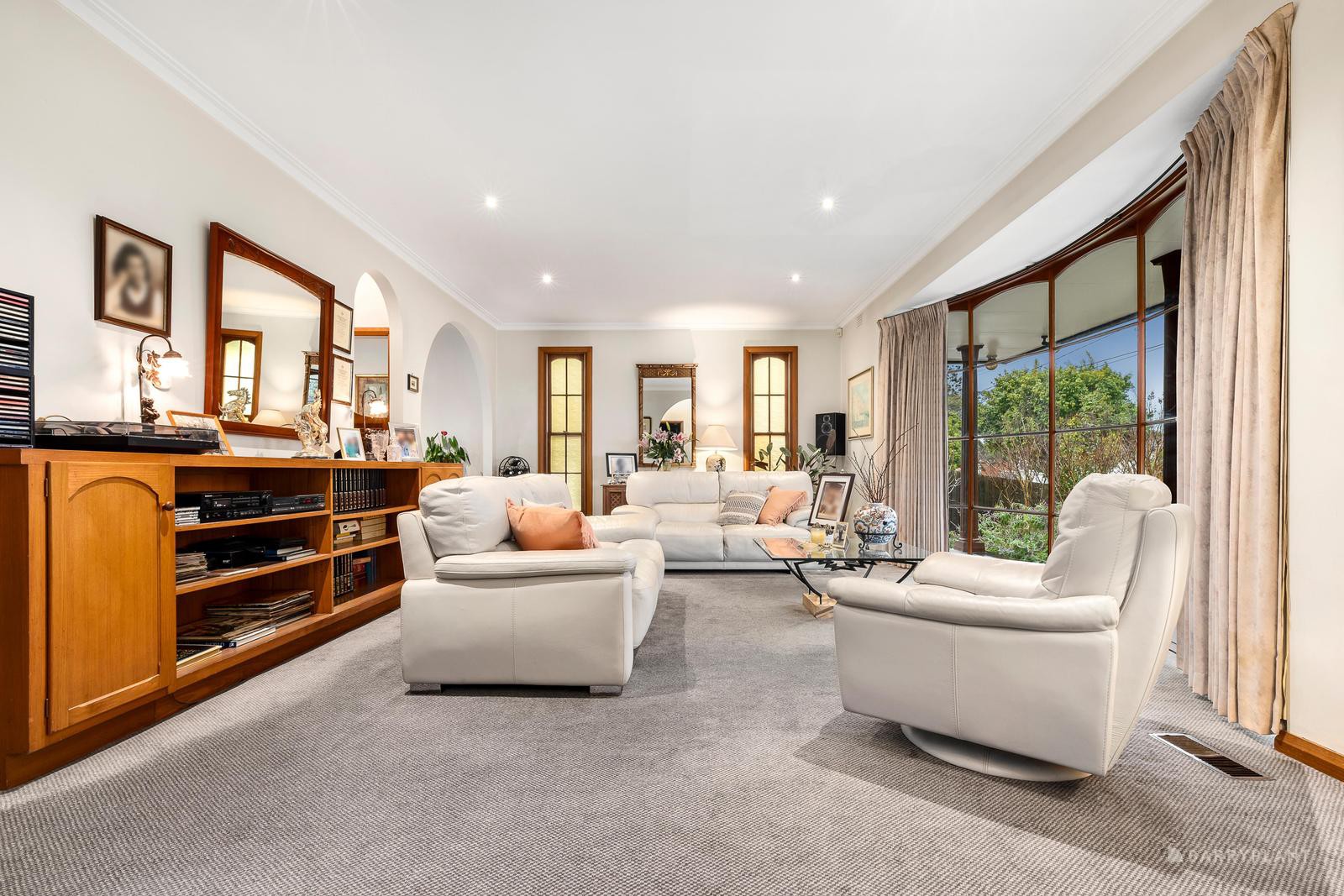 19 Flinders Street, Bulleen, VIC 3105 - Thumbnail 2 - 17/07/2024