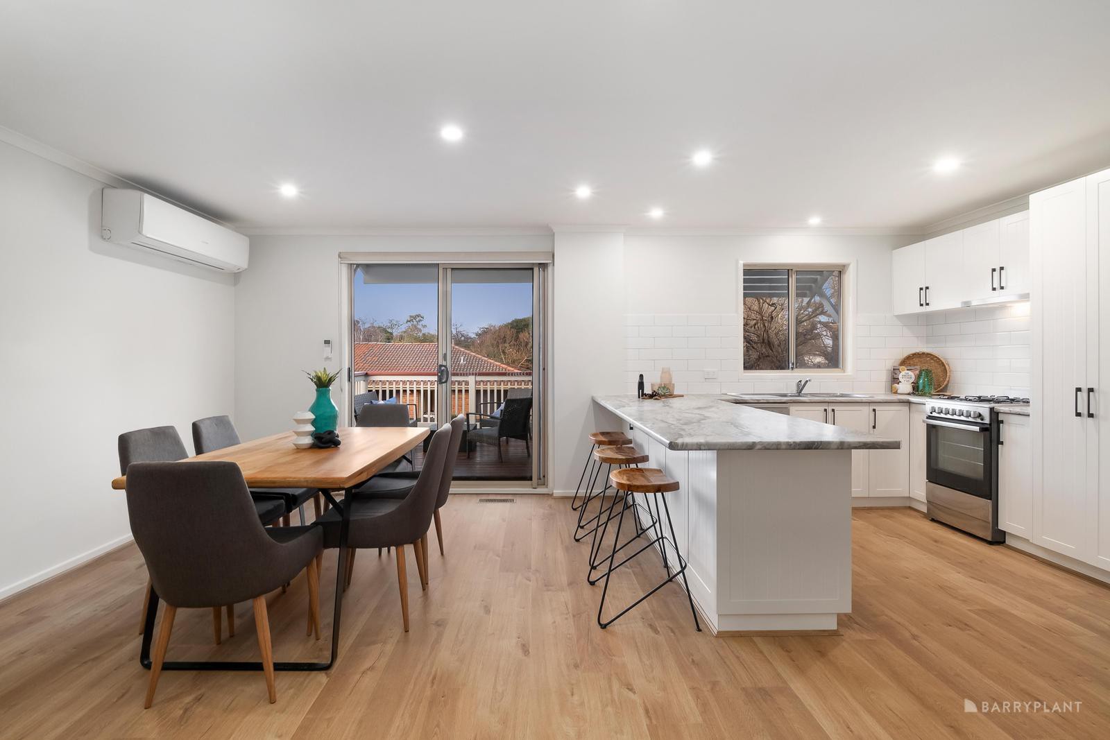 19 Ford Street, Ringwood, VIC 3134 - Thumbnail 2 - 23/07/2025