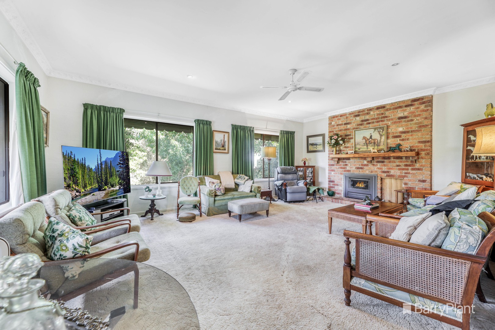 19 Frances Avenue, Yarra Glen, VIC 3775, Yarra Glen - Thumbnail 2