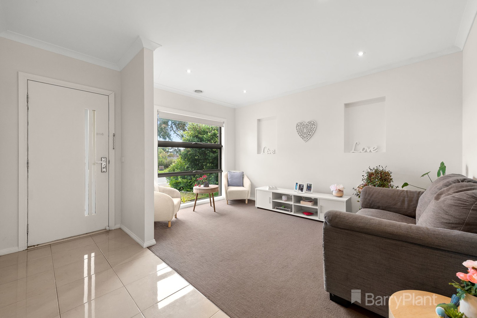 19 Frankland Street, Clyde North, VIC 3978, Clyde North - Thumbnail 7