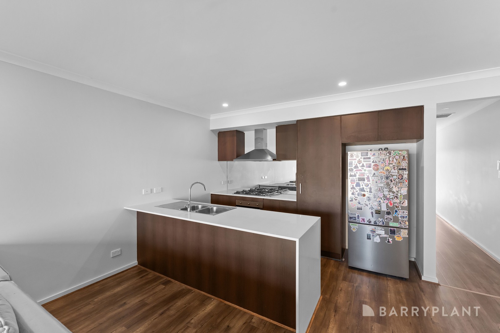 19 Friendship Place, Fraser Rise, VIC 3336 - Thumbnail 2 - 19/05/2025