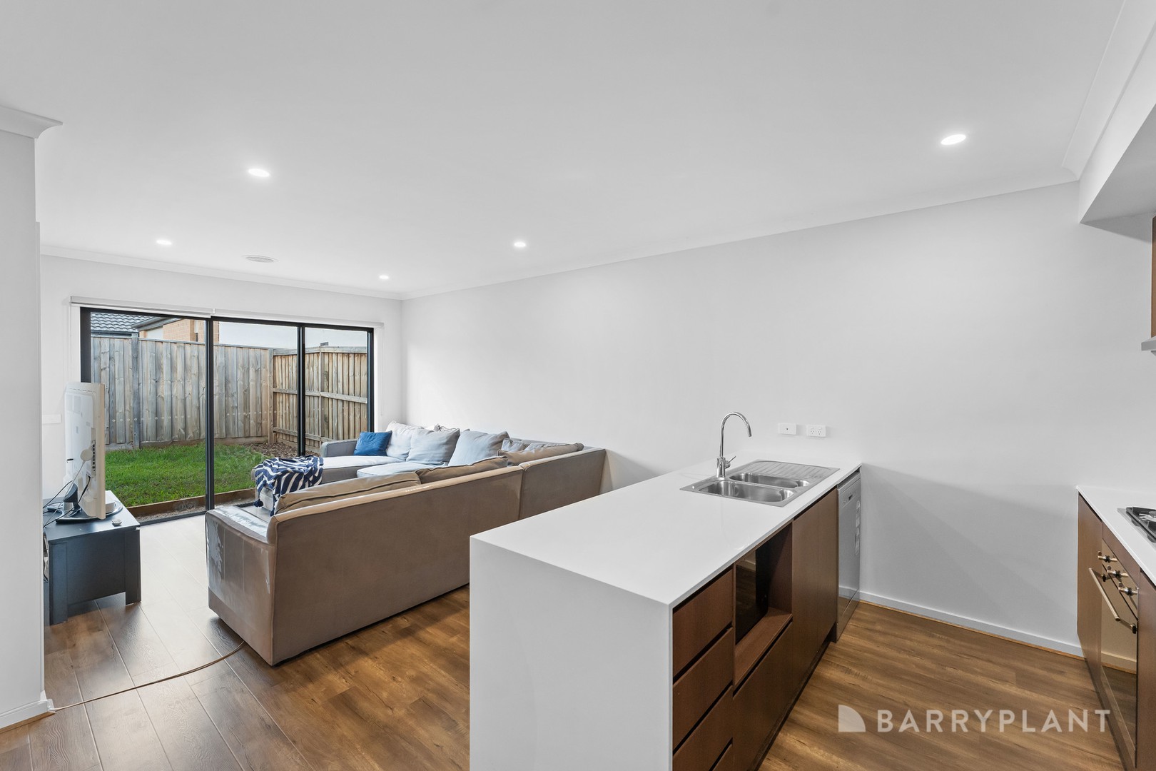 19 Friendship Place, Fraser Rise, VIC 3336, Fraser Rise - Thumbnail 5