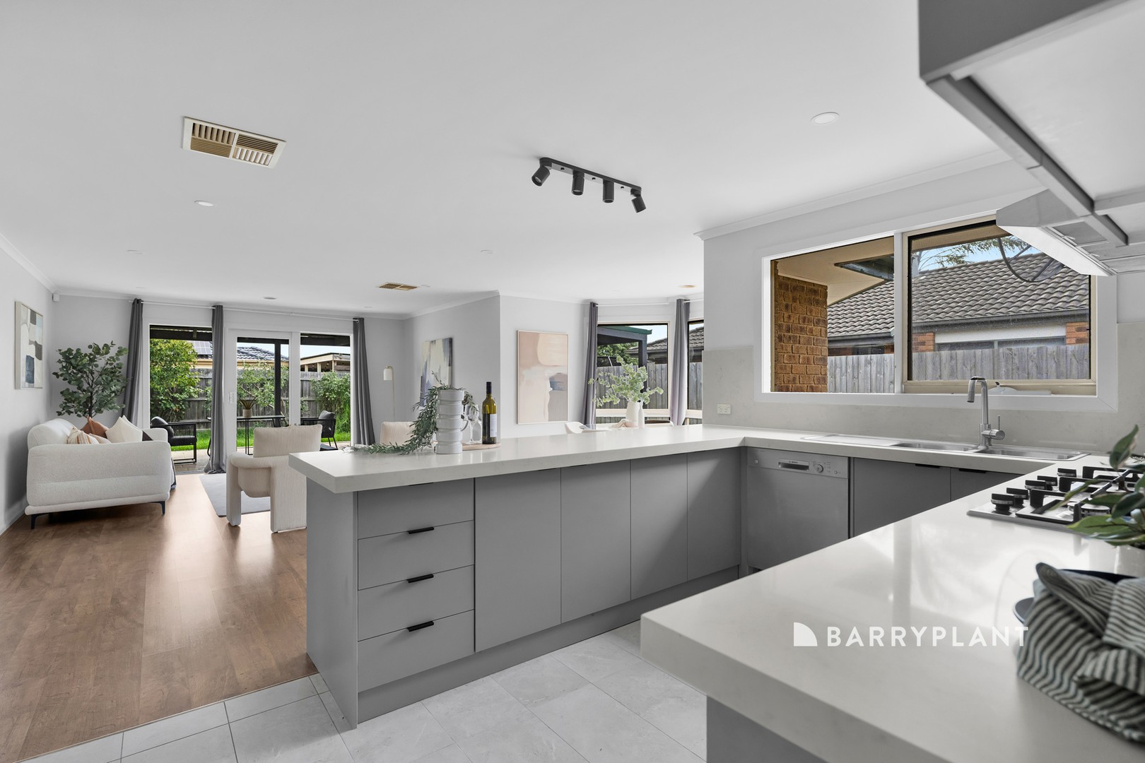 19 Geoffrey Court, Narre Warren, VIC 3805, Narre Warren - Thumbnail 5
