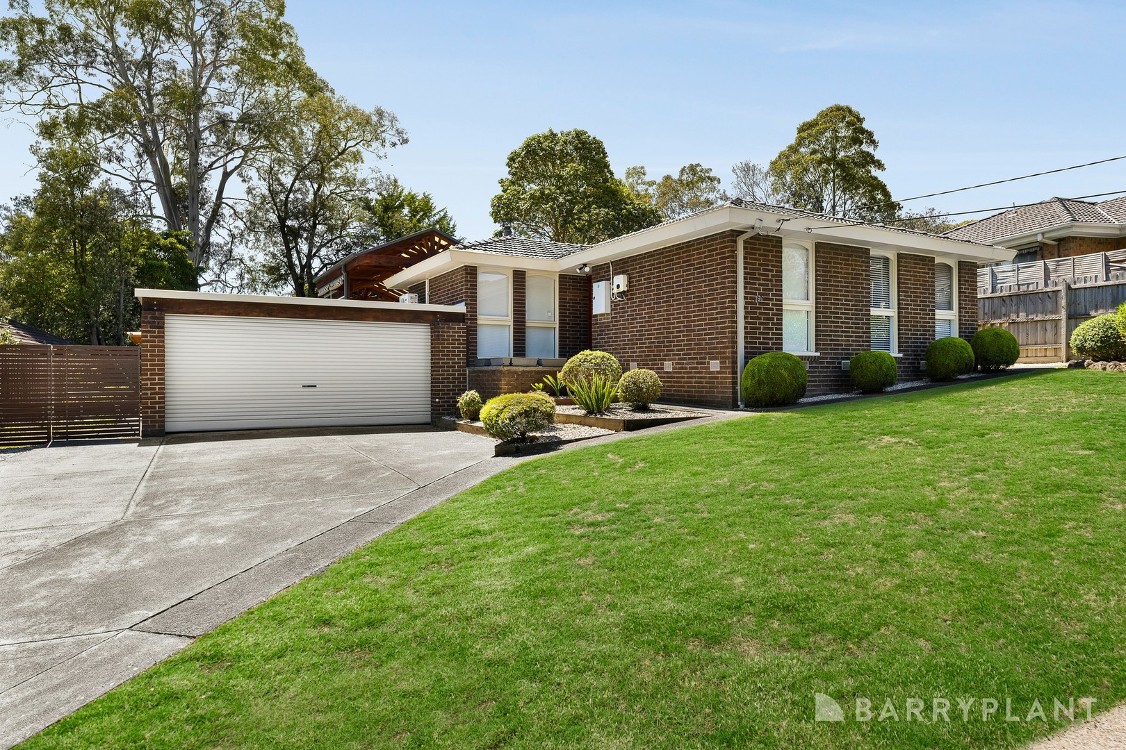 19 Gladesville Drive, Kilsyth, VIC 3137 - Thumbnail 2 - 30/10/2025