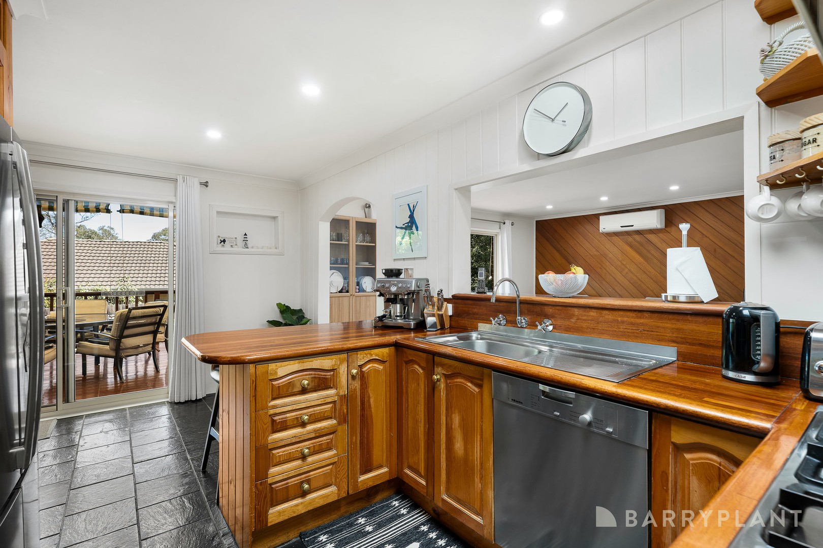 19 Gladesville Drive, Kilsyth, VIC 3137, Kilsyth - Thumbnail 5