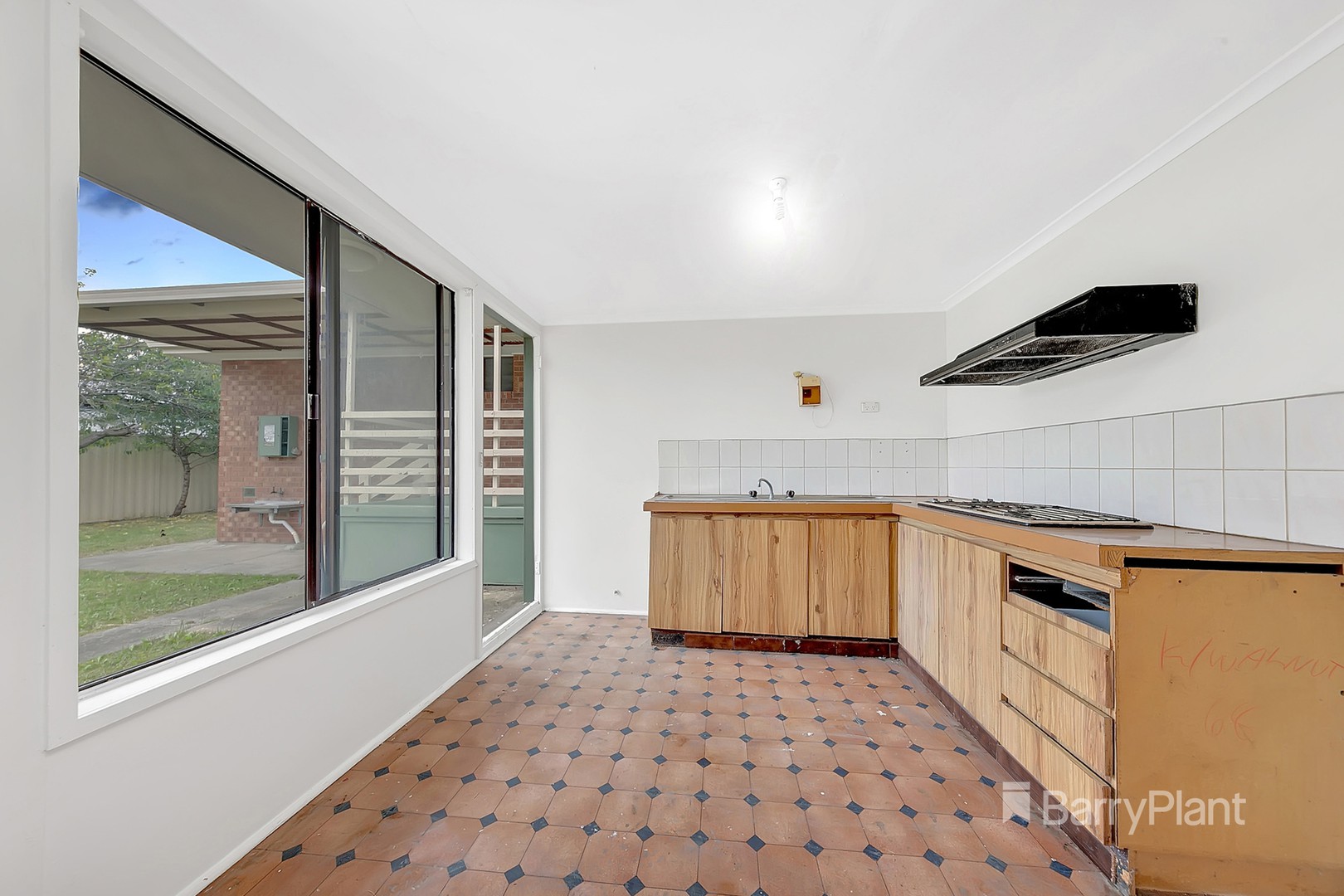 19 Golf Links Drive, Mill Park, VIC 3082, Mill Park - Thumbnail 8