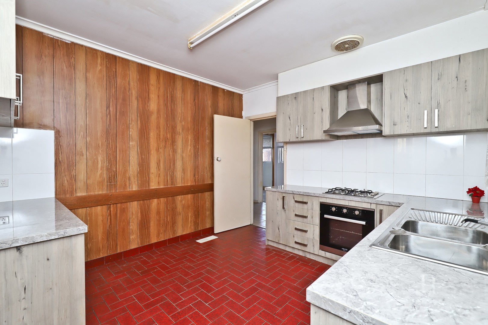 19 Grace Street, St Albans, VIC 3021, St Albans - Thumbnail 5