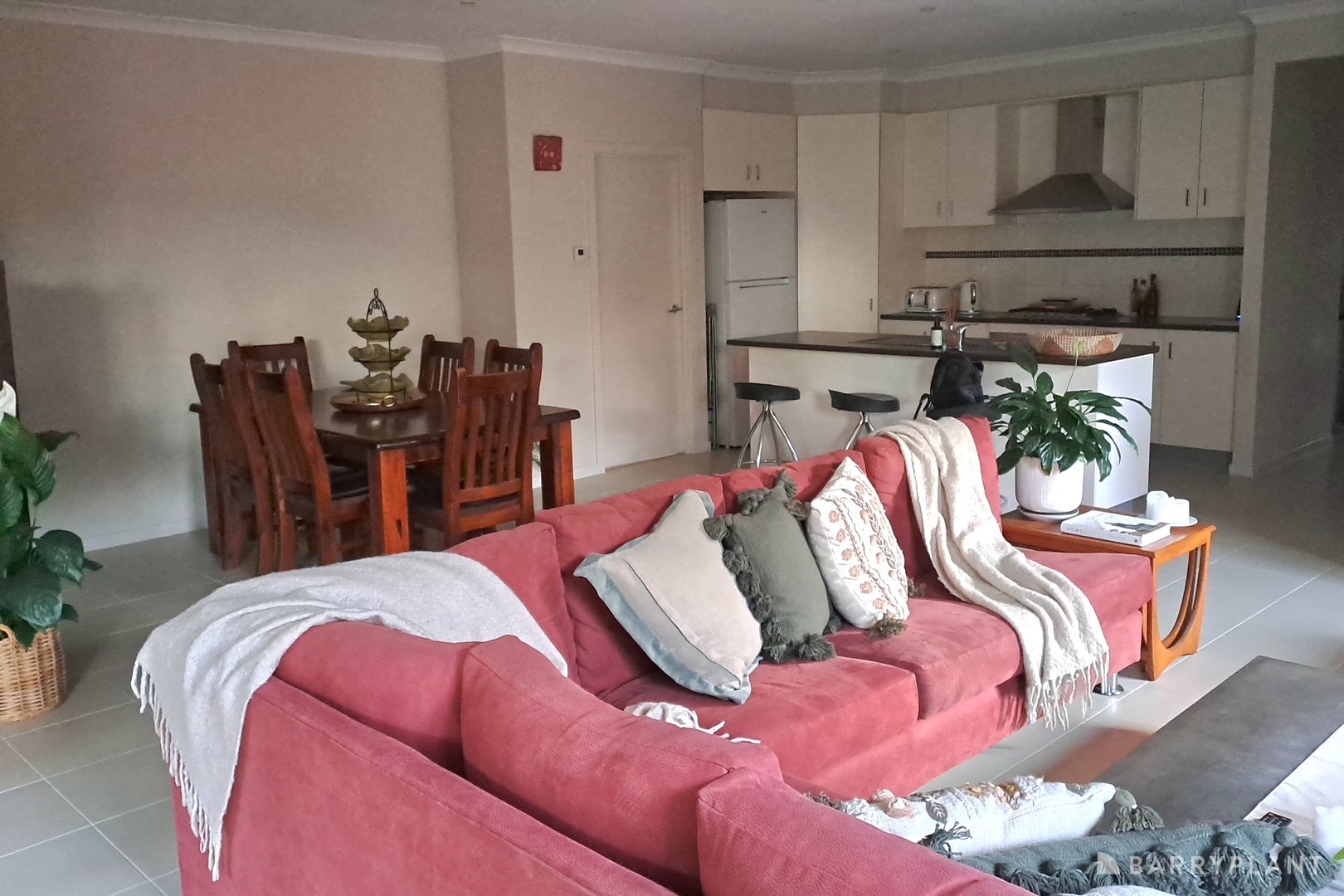 19 Grassland Crescent, Officer, VIC 3809, Officer - Thumbnail 5
