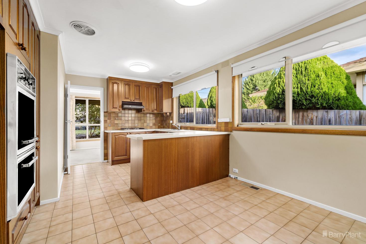 19 Harry Street, Doncaster East, VIC 3109, Doncaster East - Thumbnail 5