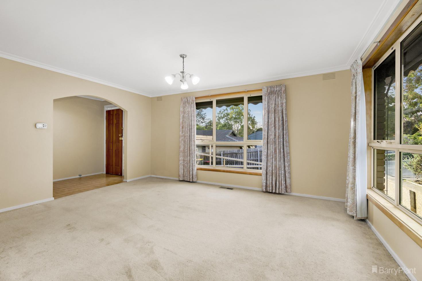 19 Harry Street, Doncaster East, VIC 3109, Doncaster East - Thumbnail 6