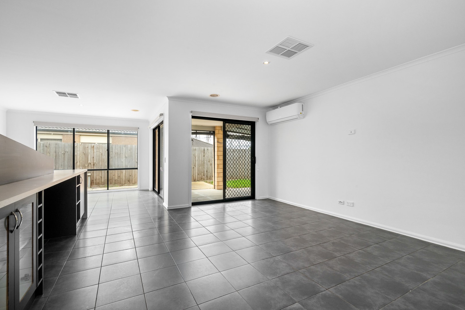19 Haugh Street, Lovely Banks, VIC 3213, Lovely Banks - Thumbnail 3