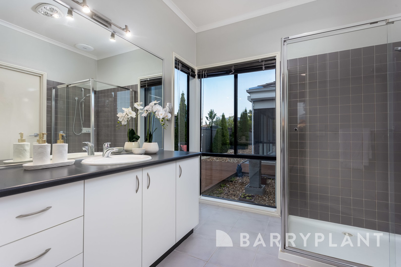 19 Helpmann Avenue, Point Cook, VIC 3030, Point Cook - Thumbnail 4