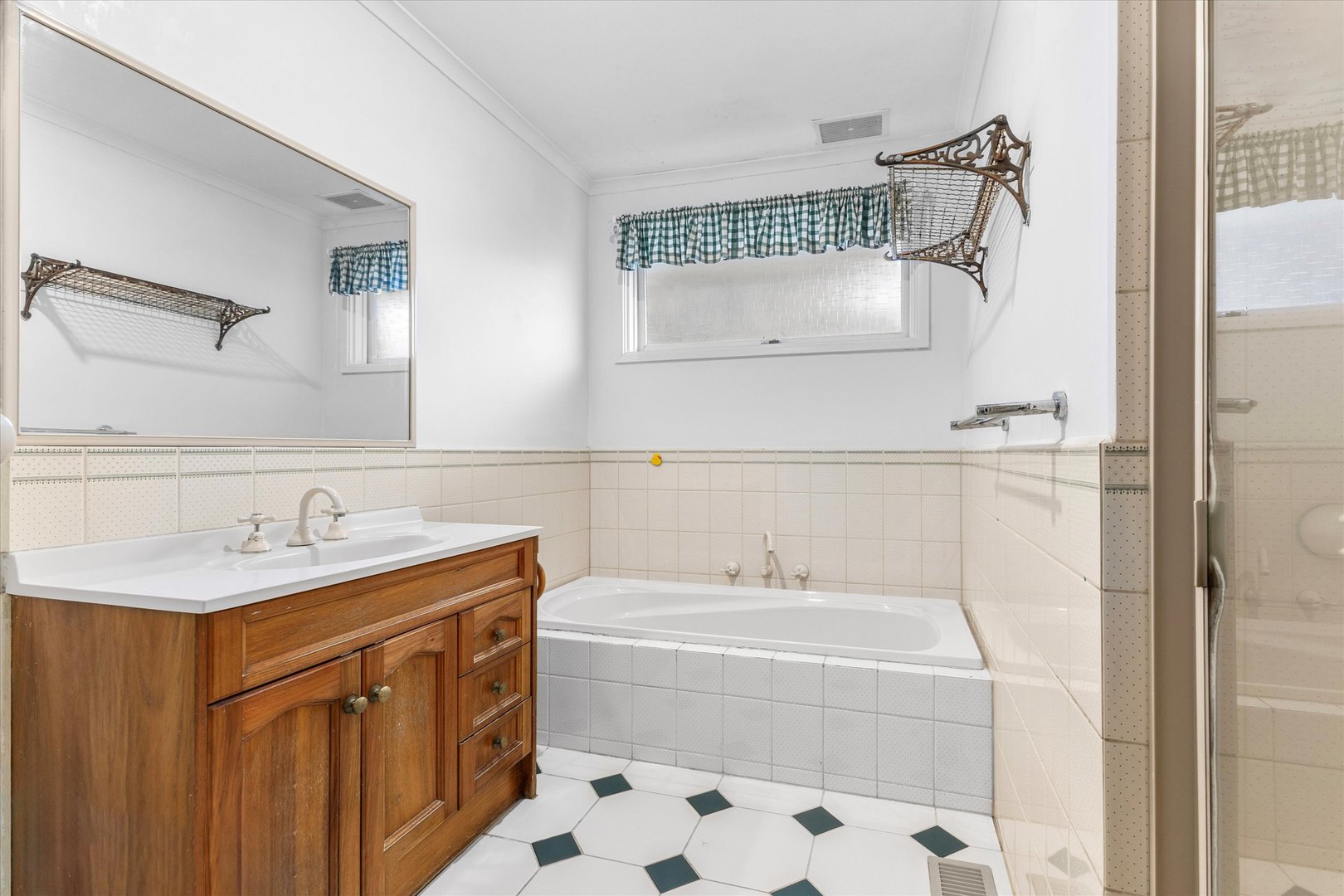 19 Hendra Grove, Ringwood, VIC 3134, Ringwood - Thumbnail 6