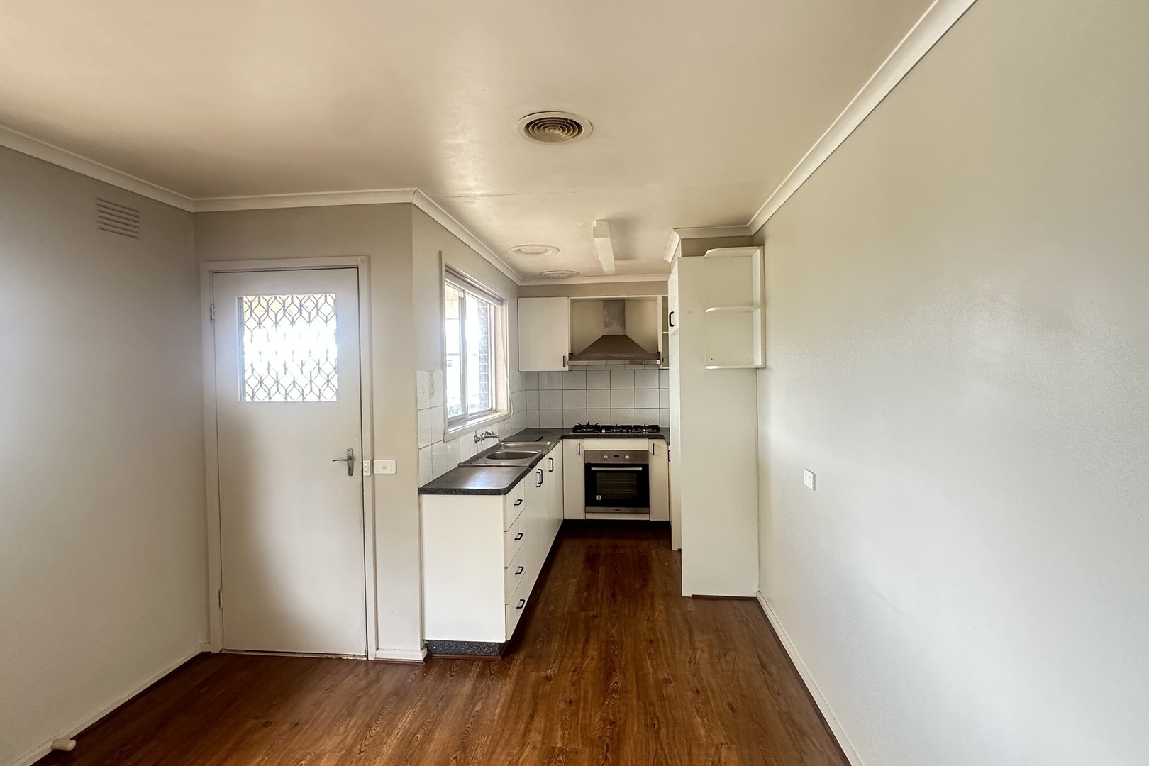 19 Heywood Crescent, Broadmeadows, VIC 3047, Broadmeadows - Thumbnail 2