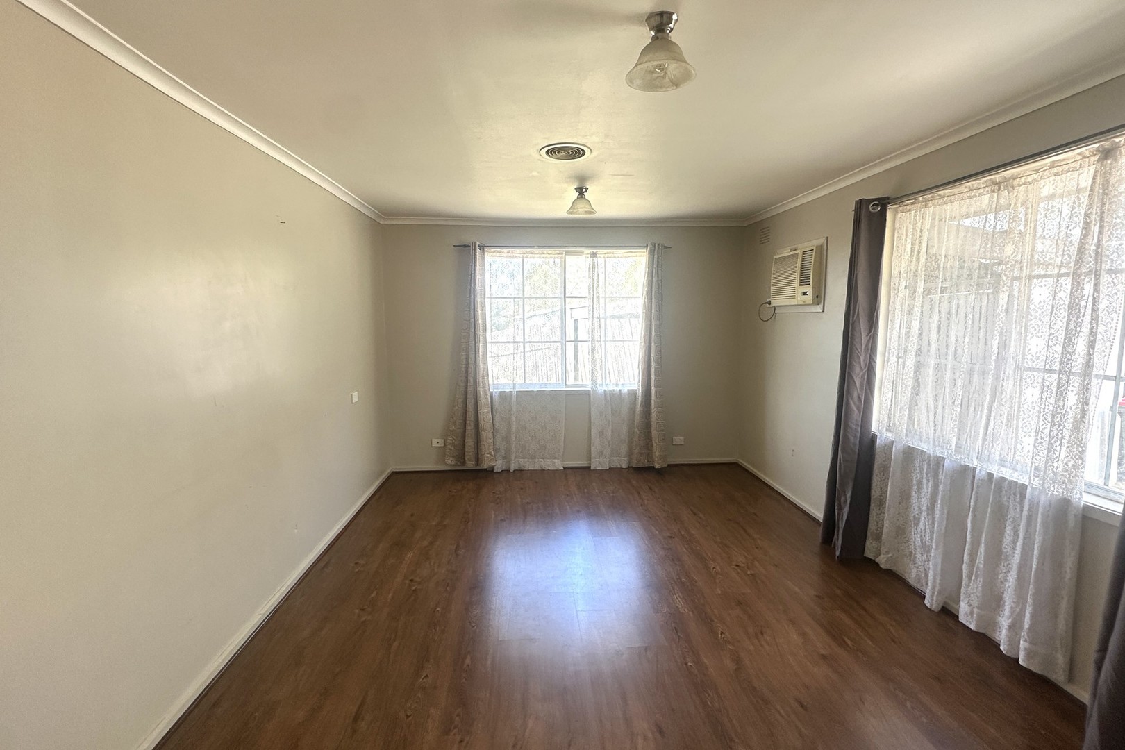 19 Heywood Crescent, Broadmeadows, VIC 3047, Broadmeadows - Thumbnail 3